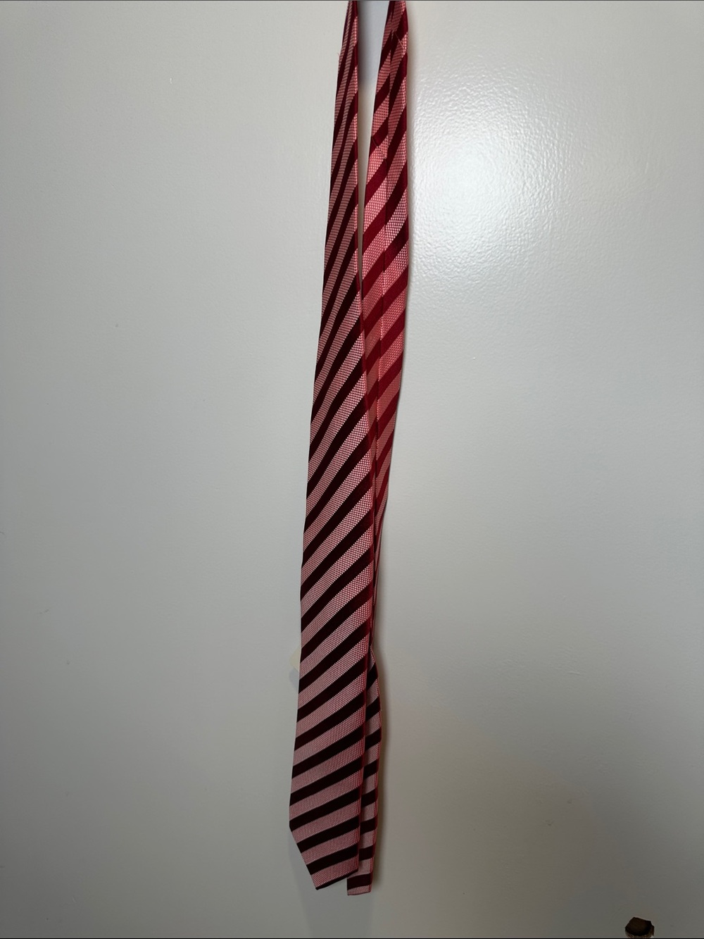 Dolcepunta Striped Pink and Black Necktie (002)